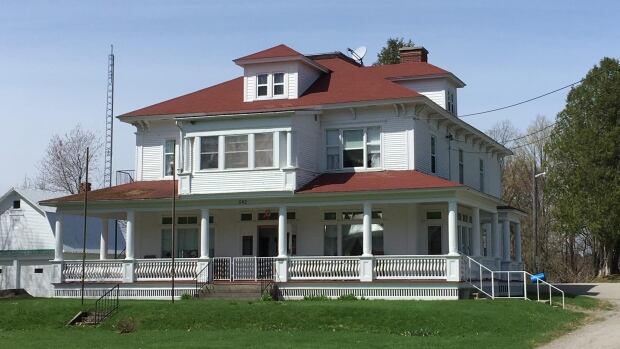 St-Paul's Rest Home in Eastern Townships to close after more than 50 years due to staffing shortage ...