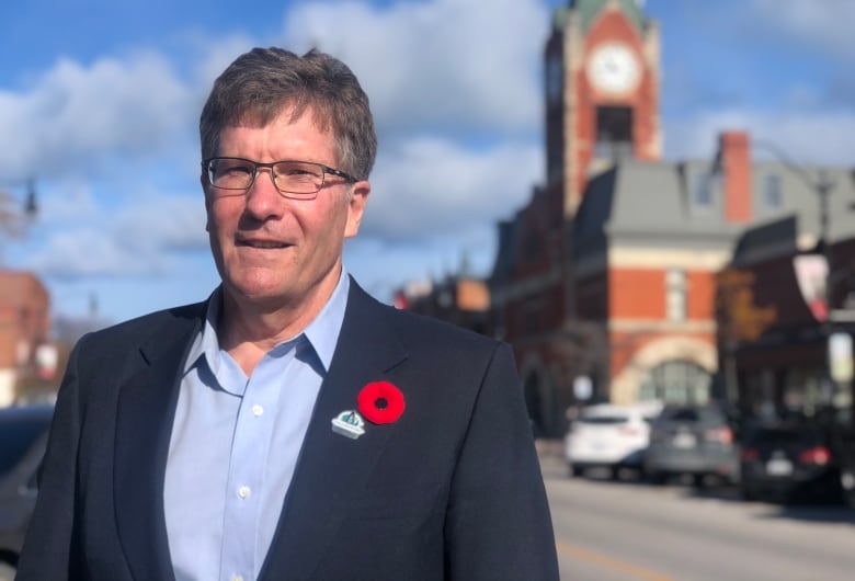 Secrecy, conflicts in Collingwood deals point to holes in Ontario's integrity rules, judge finds 2 collingwood mayor brian saunderson
