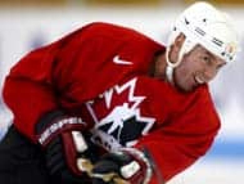 Former star forward Joe Nieuwendyk to be honoured by Flames CBC News