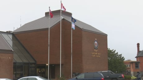 Chatham-Kent COVID-19 cases trending in right direction: Health officer Chatham-Kent COVID-19 cases trending in right direction: Health officer