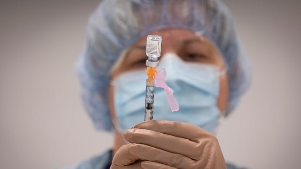 Ontario opens appointments for new bivalent COVID-19 booster shots to all adults