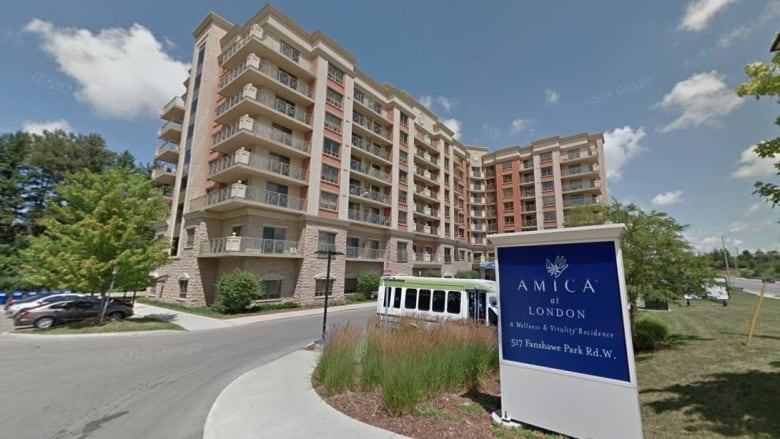 London Retirement Home Mistakenly Queue Jumps Telling Caregivers To Get Vaccinated Cbc News London Retirement Home Mistakenly Queue Jumps Telling Caregivers To Get Vaccinated Cbc News