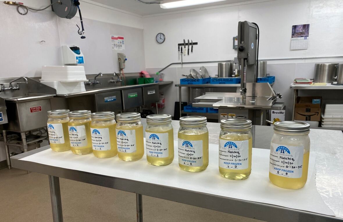 Cultural 'big deal' Seal oil makes menu at Alaska care home CBC News