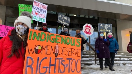 The Yukon Status of Women's Council and Les Essentielles, two Whitehorse-based groups, held a rally in support of the Liard Aboriginal Women's Society who organized a rally in Watson Lake to show support for an alleged victim of an assault in their community and to call for more protection of women in Yukon. Whitehorse protest women's violence