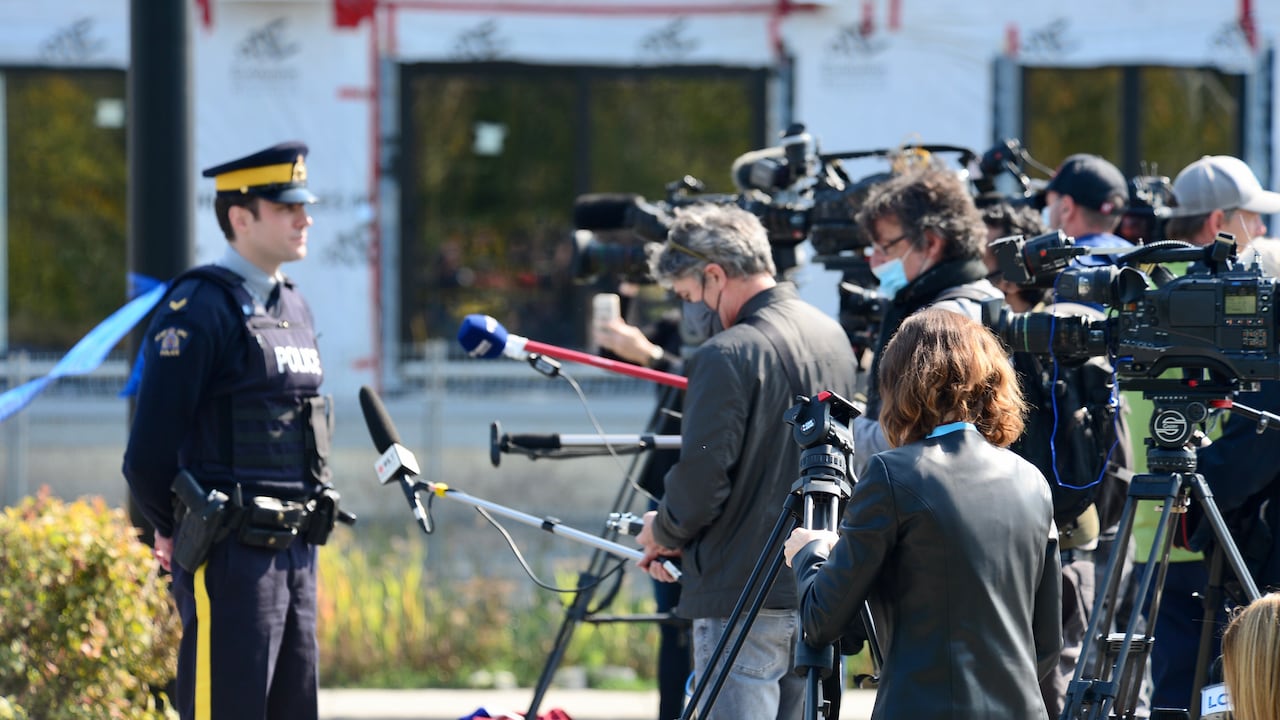 canadian-trust-in-journalism-is-wavering-here-s-what-cbc-news-is-doing-about-it-cbc-news