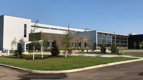 Edwin Parr Composite School in Athabasca is currently experiencing an outbreak of COVID-19 that has grown to 47 cases. Edwin Parr Composite School