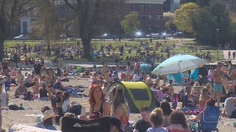 Hot and sunny weather drew crowds of people to Vancouver's Kitsilano beach on April 17, 2021. KITSILANO BEACH APRIL 2021 CROWDS VANCOUVER