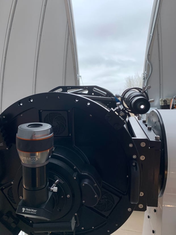 New telescope in dark sky preserve opens universe to Albertans CBC News