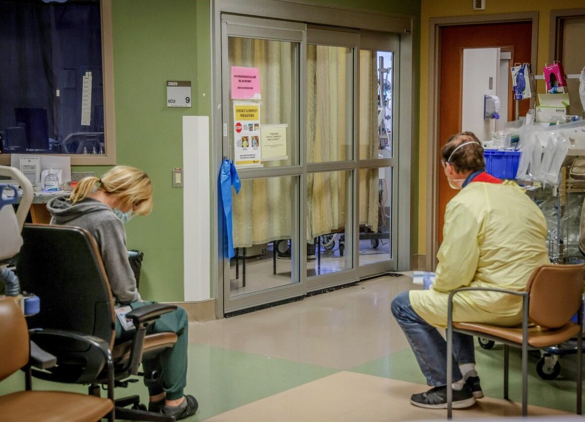 More Albertans are in ICU with COVID-19 than ever — and it's