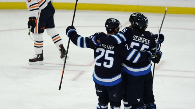 Jets bring out brooms to sweep Oilers in triple OT | CBC Sports
