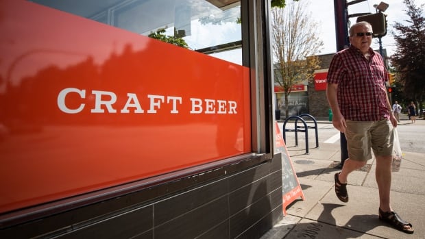 Bottle shops offer unique alcohol options, but how they're allowed to operate raises questions | CBC News