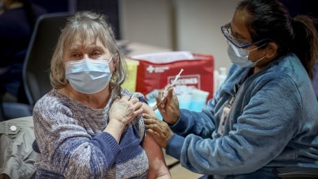 COURTESY AHS -People getting vaccinations at the Telus Convention Centre in Calgary. ALBERTA VACCINES