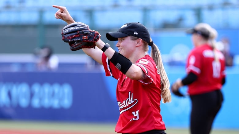 Canada Makes Long Awaited Return To Olympic Softball Diamond With Shutout Win Cbc Sports