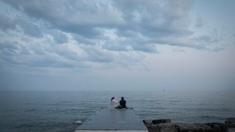 Smoke from wildfires in northwest Ontario makes for a hazy evening in Toronto on July 26, 2021. Environment Canada issued an air quality advisory for a large stretch of the province. 164208