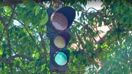 green traffic light green traffic light