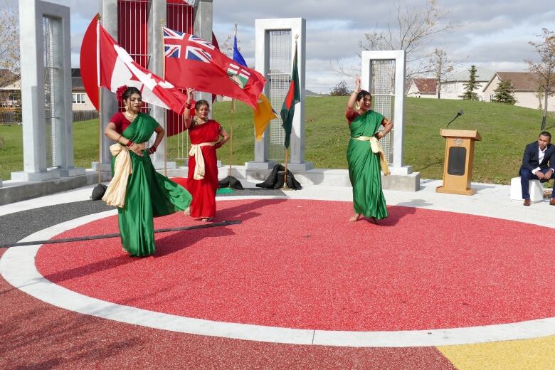 Plaza and monument celebrating diverse languages unveiled in Winnipeg