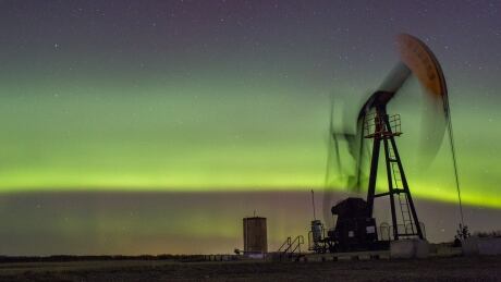 Alberta oil and gas stock image 6155