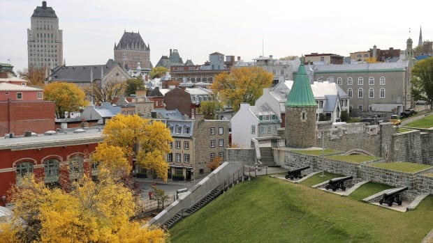 Here are the 5 main candidates vying to replace Quebec City's long-time mayor