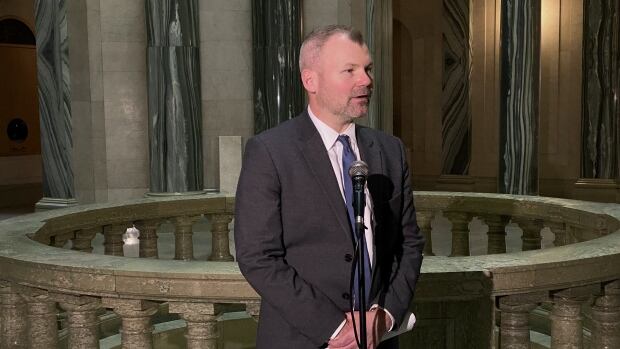 Opposition says Sask. education minister 'downloaded' vaccination mandate responsibilities onto school boards | CBC News