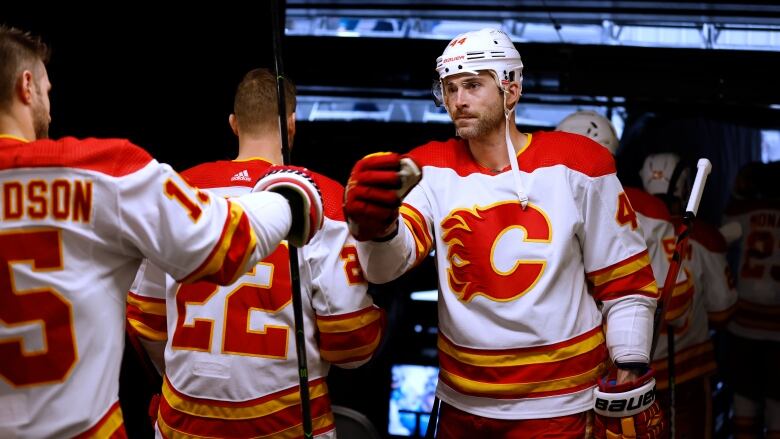 Flames schedule has an early season test - The Hockey News Calgary