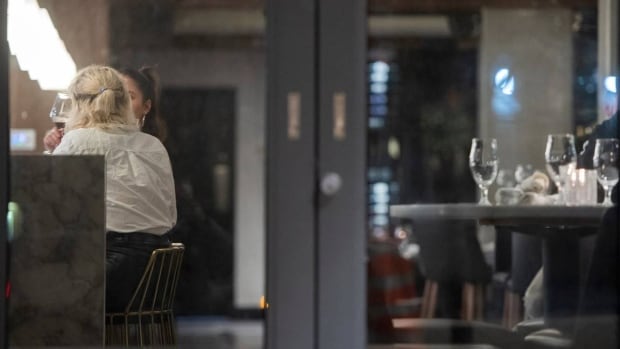 Quebec restaurants can now charge you for making a reservation and not showing up