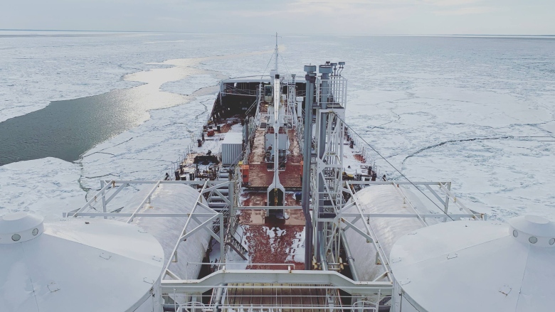 The mighty St. Lawrence, from a maritime pilot's bird's-eye view; 