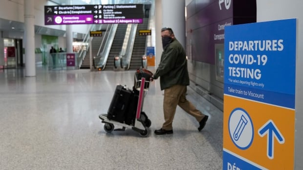 Feds expected to announce an end to random arrival testing at Canada's airports