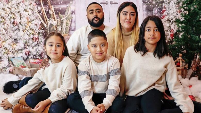 They lived a good life': Family of 5 killed in Brampton, Ont