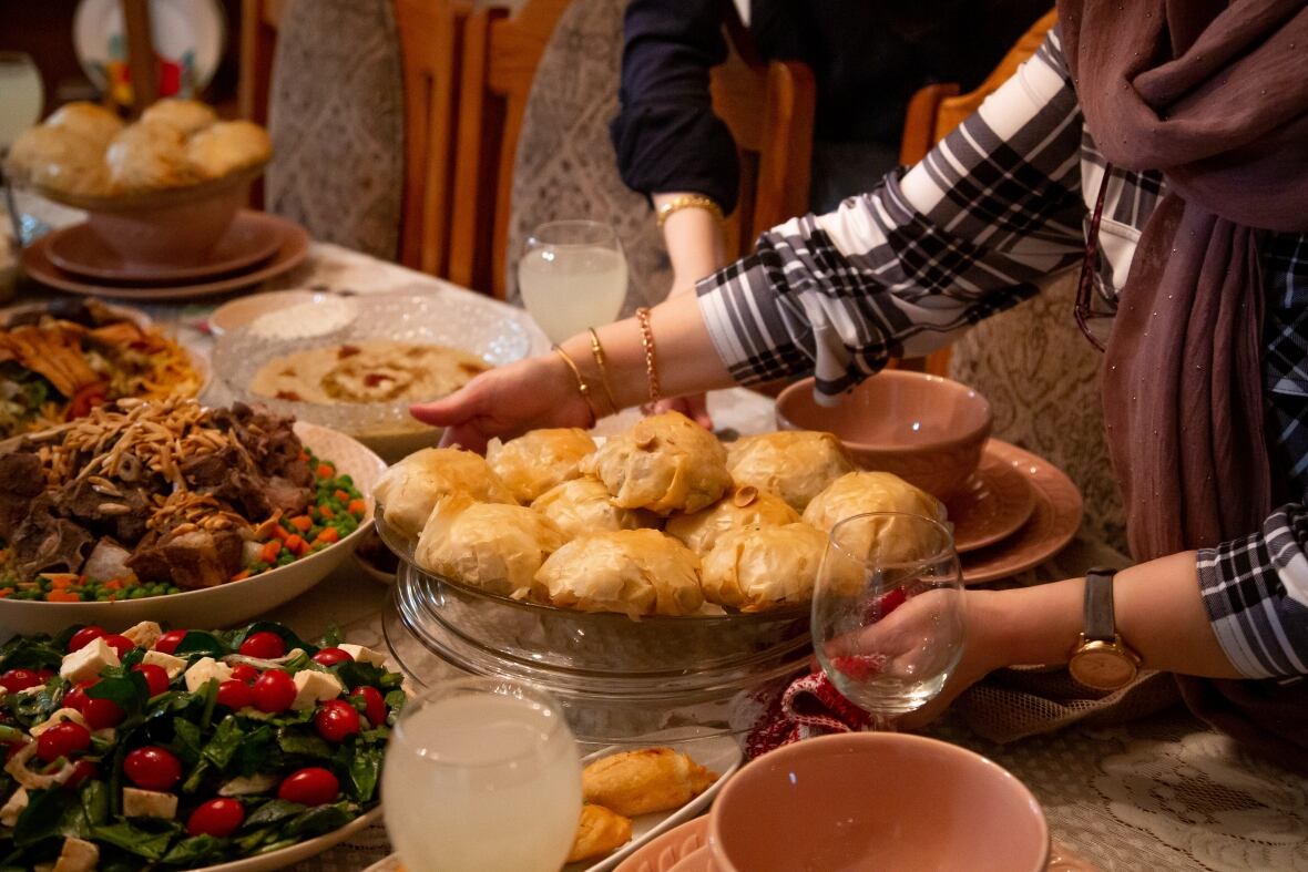 A family from Syria shares their rituals and recipes during the holy