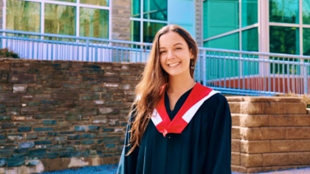 Sitansisk Wolastoqiyik member becomes first medical doctor from N.B. community