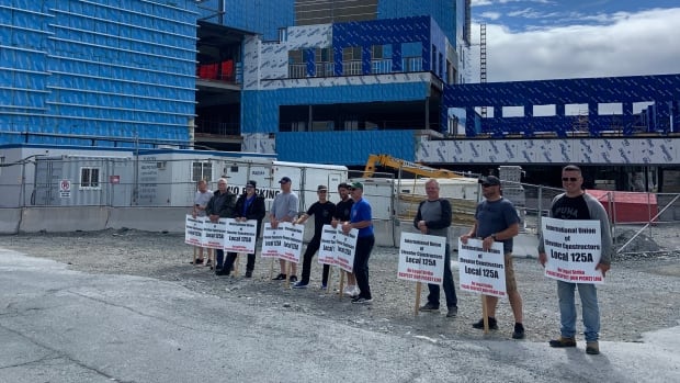 N.L.'s elevator workers on strike for 4th time in 16 years