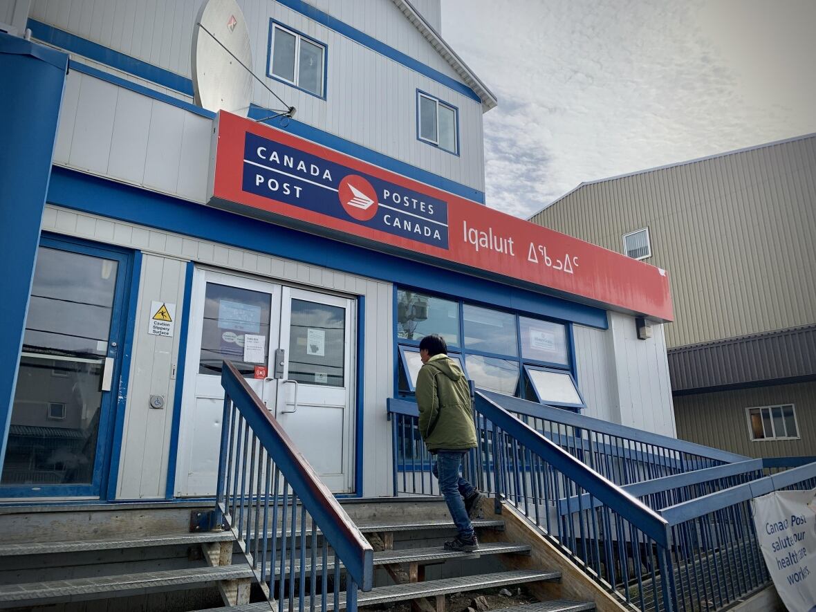 canada-post-announces-plans-for-a-second-post-office-in-iqaluit-cbc-news