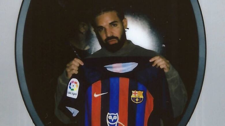 Drake s Owl Logo To Grace Front Of Barcelona Jersey In clasico Vs 