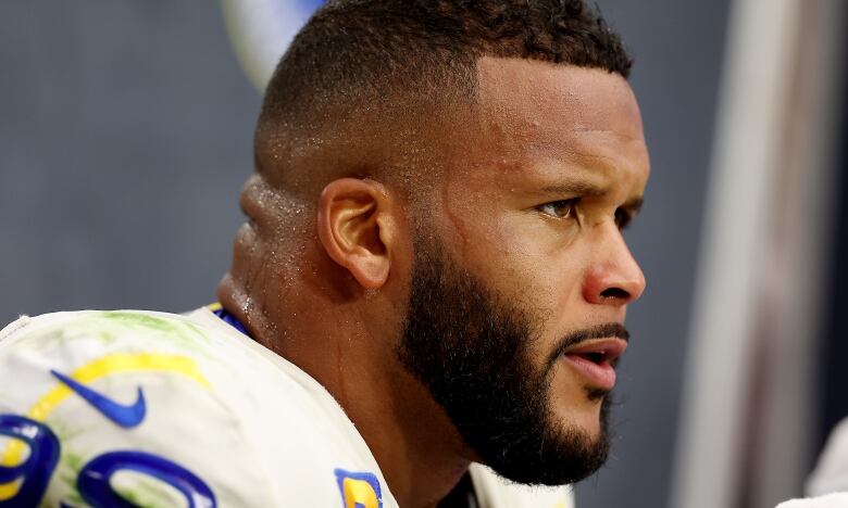 L.A. Rams star Aaron Donald signs with Donda Sports