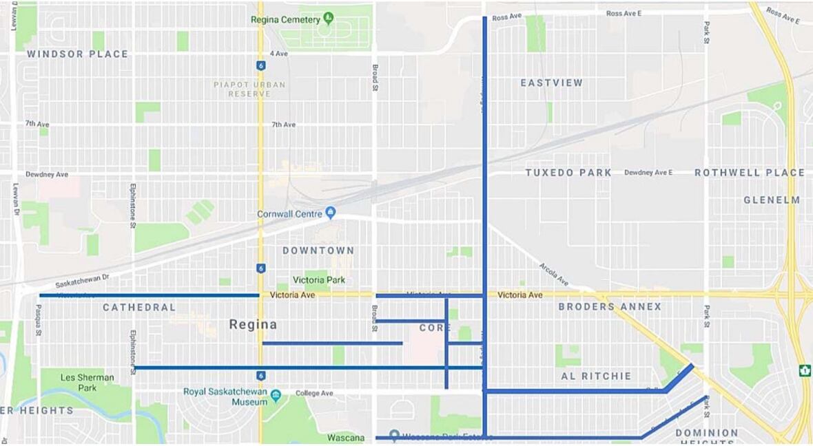 City of Regina declares snow routes in effect, Saskatoon crews continue