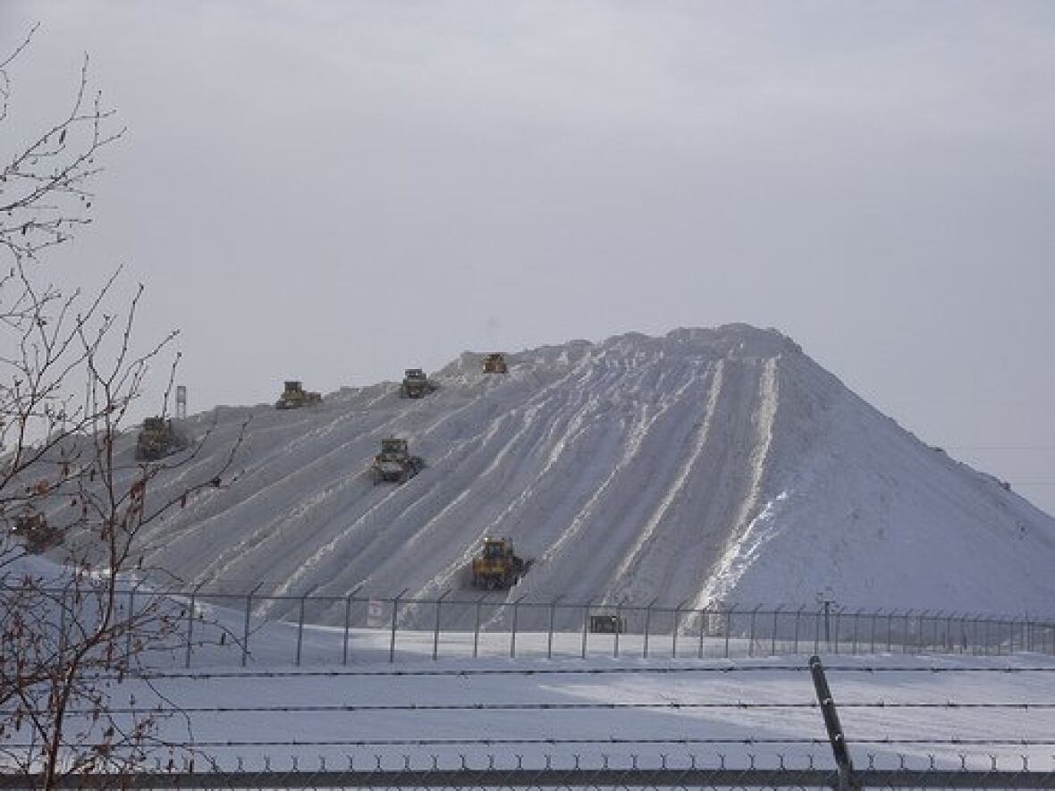 Edmonton contractor frustrated that majority of city's snow storage