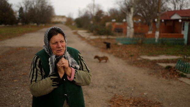 Ukraine works to stabilize Kherson after Russia ends months-long occupation; 