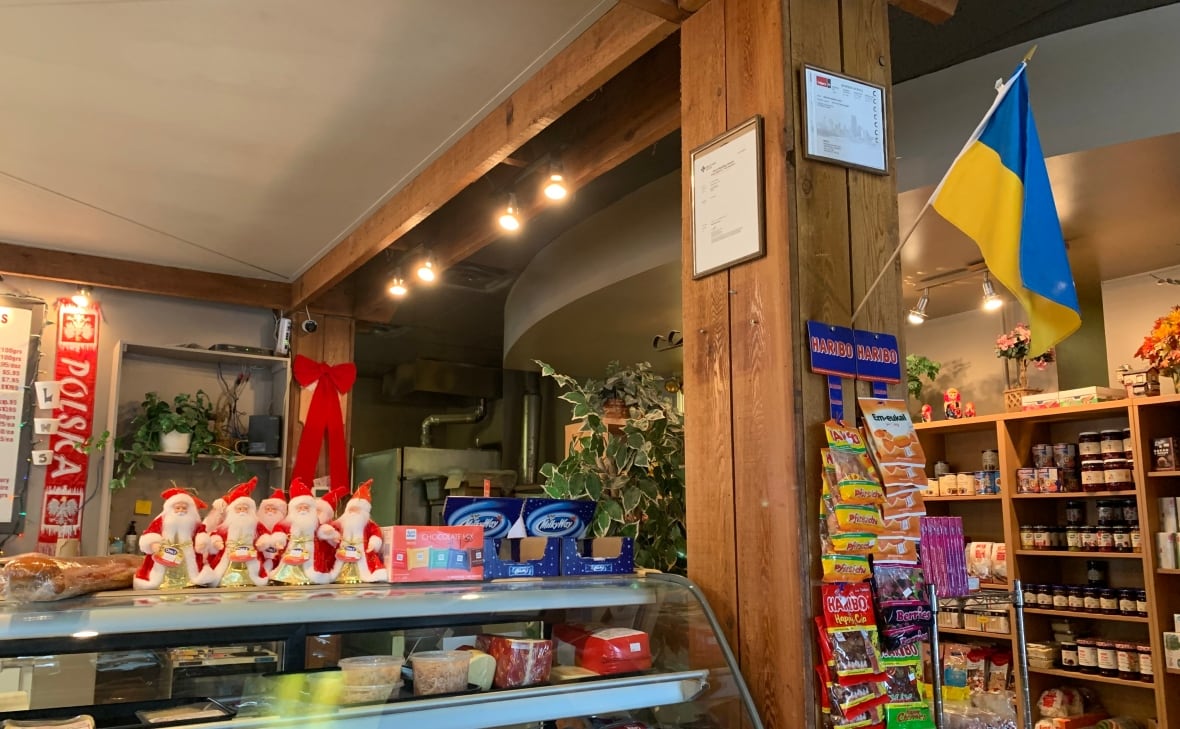 Ukrainian food stores see influx of sponsors seeking comfort