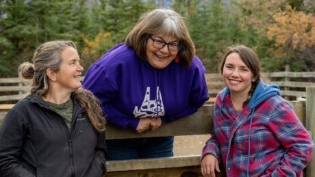 Nataschaa Chatterton, Diane Strand, Kyra Chambers