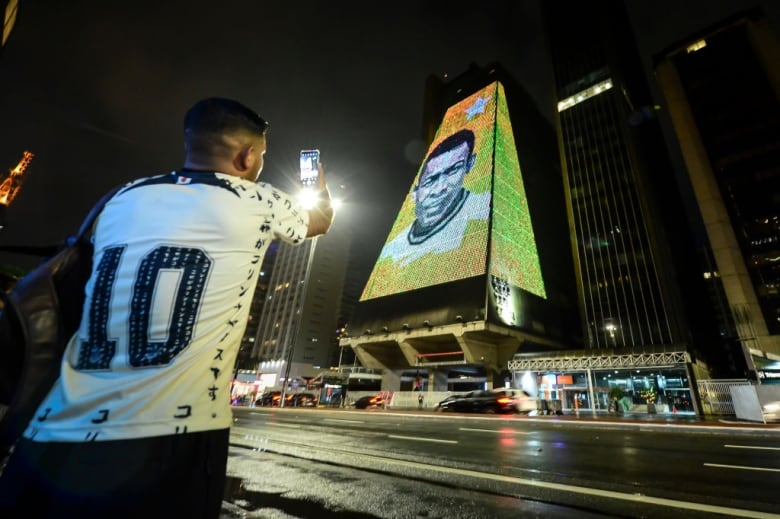 An image of Pele in Sao Paulo.