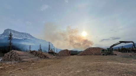 Protection mountain fire guard.