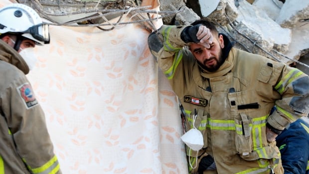 Watching earthquake devastation from afar, Winnipeggers with loved ones in Syria, Turkey lean on each other