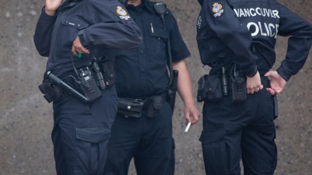 3 VPD officers cleared during investigation into disgraced detective ...