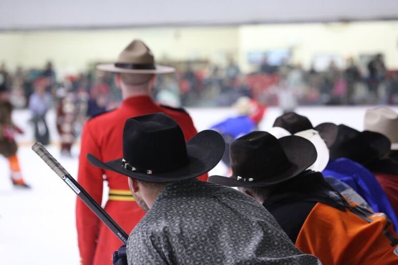 Cowboys and Cree hockey players face off in 40th edition of the