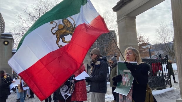 Demonstrators take a stand in Montreal for women in Iran and around globe
