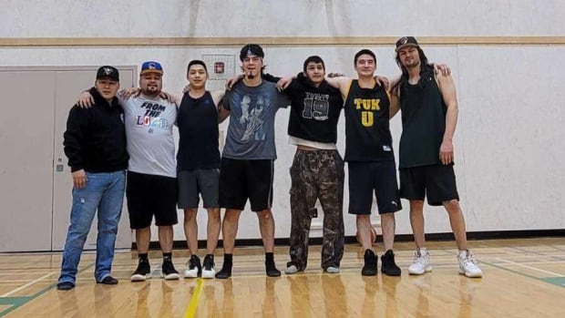 As Tuktoyaktuk gym closure drags on, residents find new ways to be active
