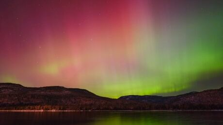 Northern lights/Northern Lights over Humber River 2.jpg