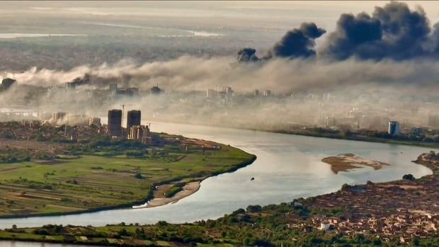 U.S. diplomats airlifted from Sudan, Saudis say they removed some Canadians | CBC News