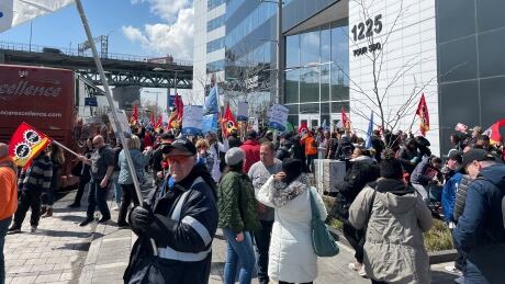 PSAC protest Longueuil