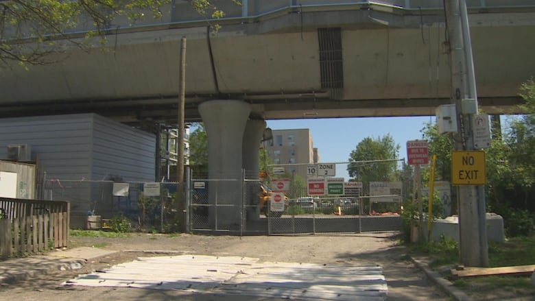 A barrier put in place during the construction remains in place, dividing Lappin Avenue West and Antler Street.